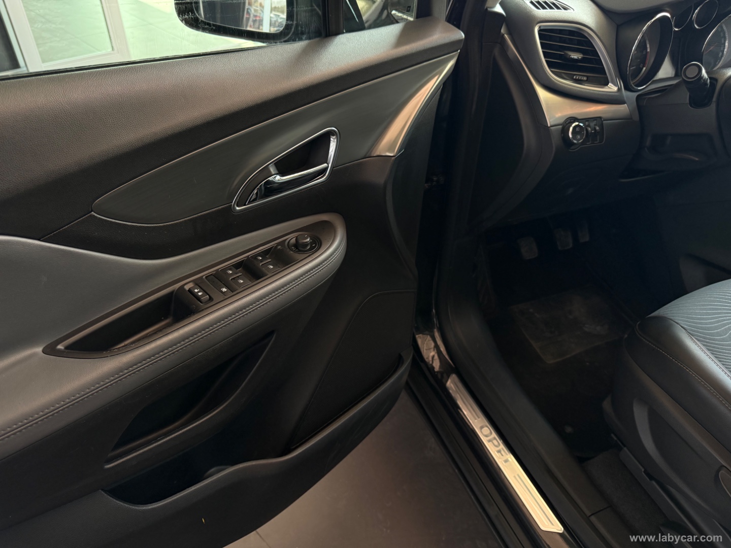 Mokka 1.7 CDTI Ecotec 130 4x2 S&S Cosmo - immagine 14