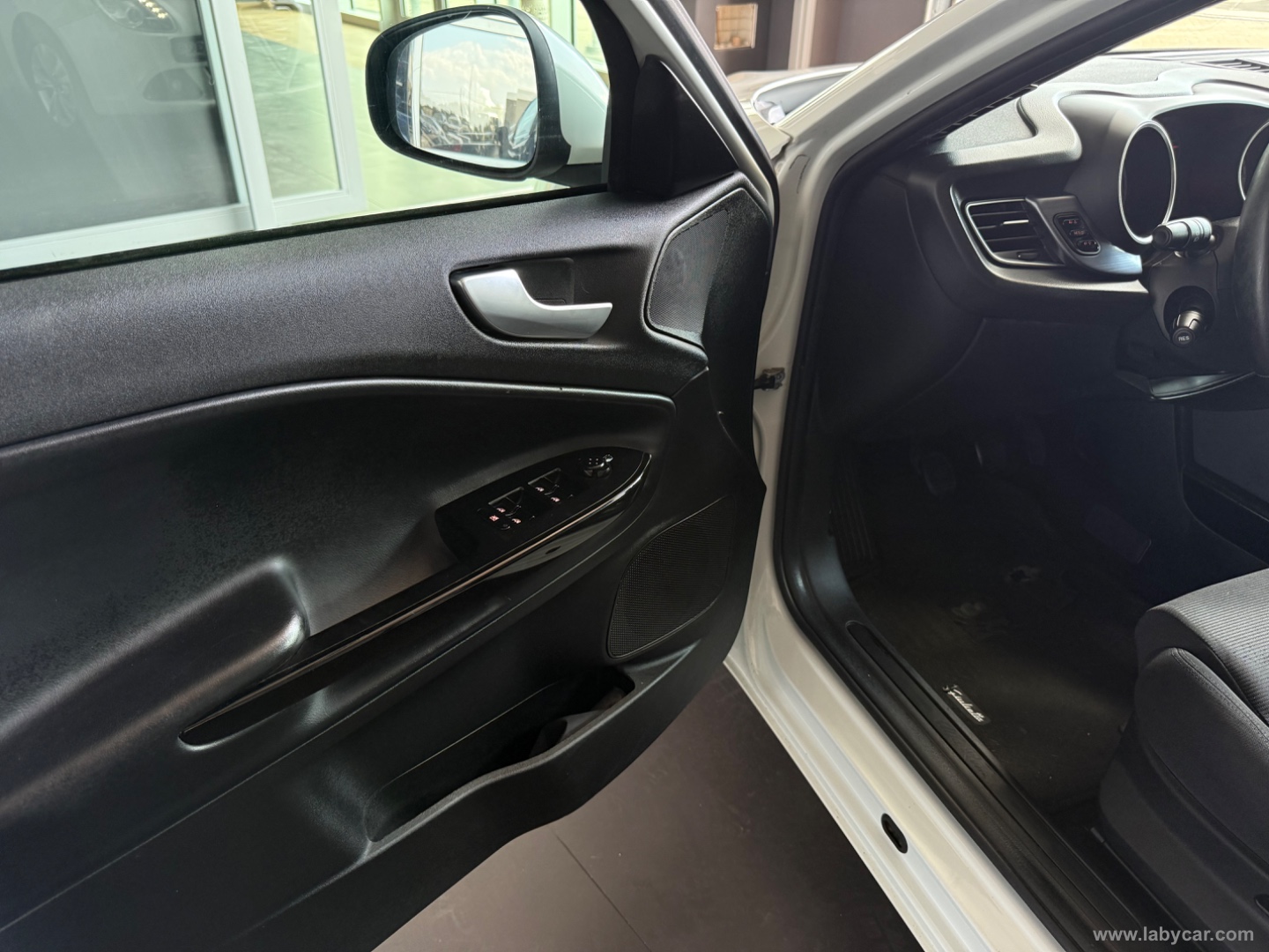 Giulietta 1.4 Turbo 120 CV GPL Prog. - immagine 14