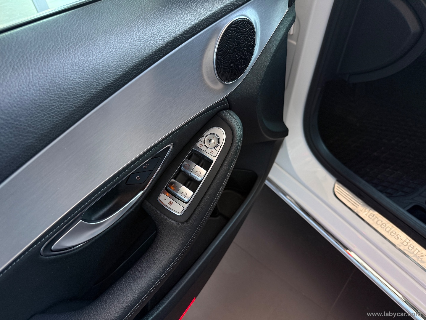 C 200 BlueTEC S.W. Automatic Executive - immagine 14