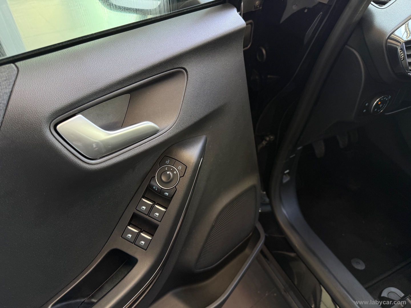 Puma 1.0 EcoBoost Hyb. 125 CV Tit. - immagine 14