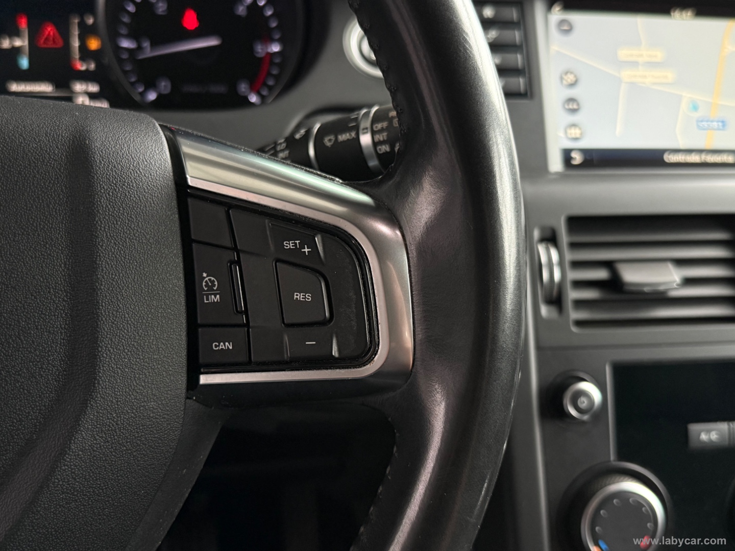 Discovery Sport 2.0 TD4 150 CV HSE - immagine 14