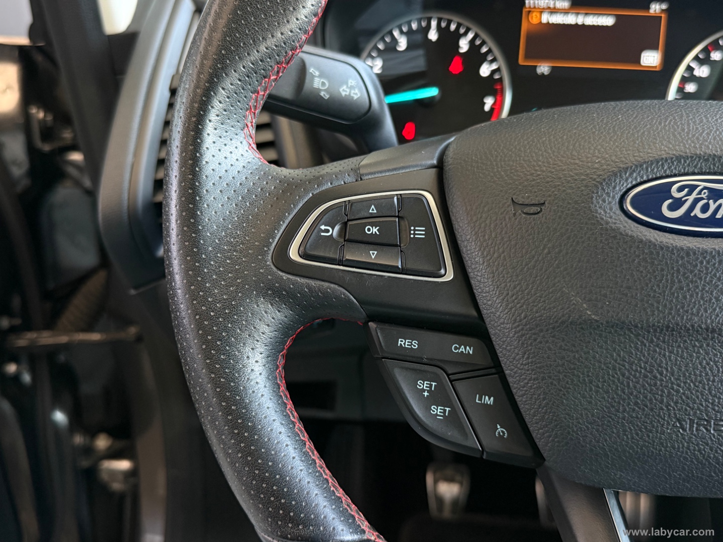 EcoSport 1.0 EcoBoost 100 CV ST-Line - immagine 14