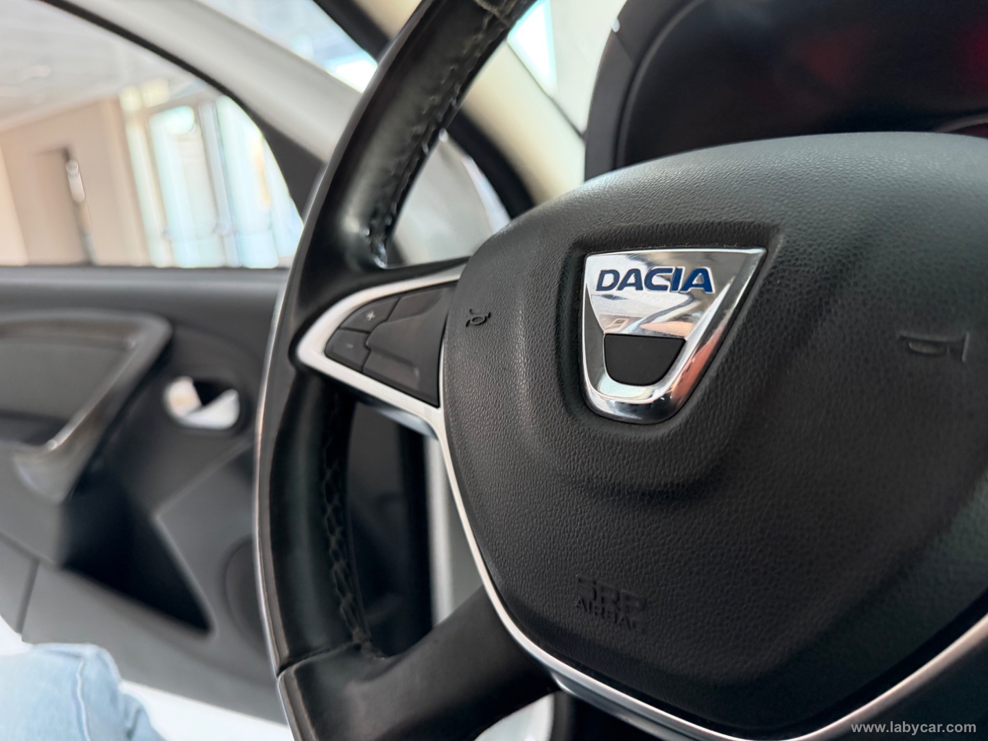 Duster 1.5 dCi 110 CV S&S 4x2 Ambiance - immagine 14