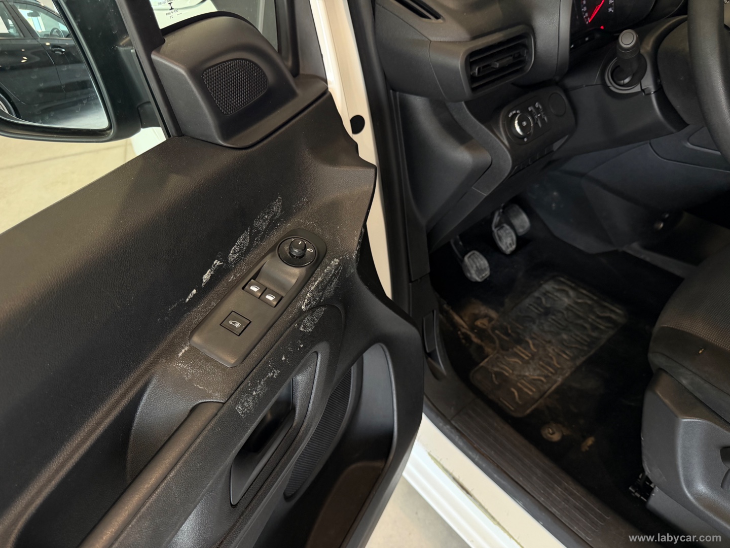 Combo Cargo 1.5 D 100CV S&S PC 650kg - immagine 14