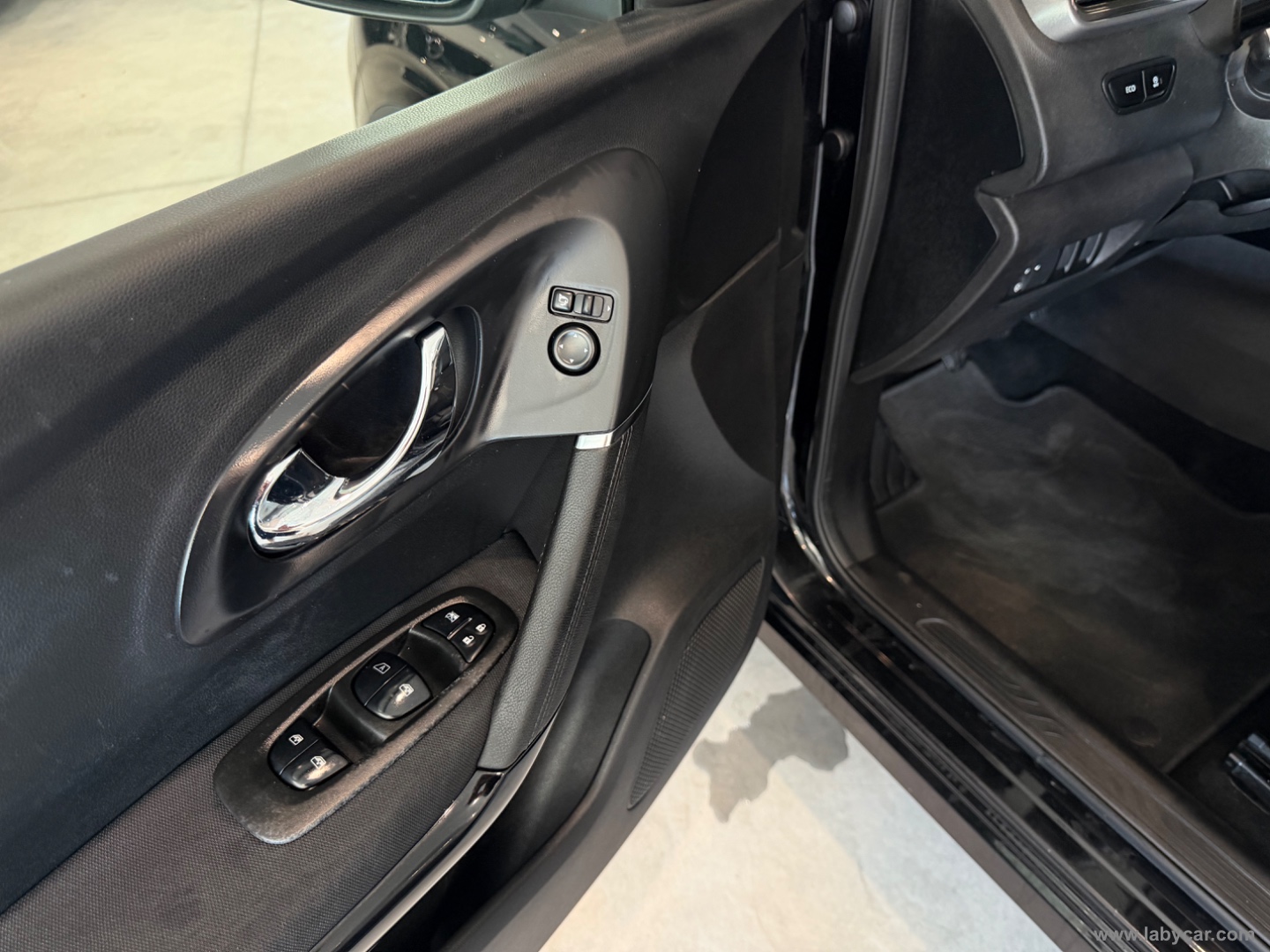 Kadjar dCi 8V 110 CV Energy Zen - immagine 14
