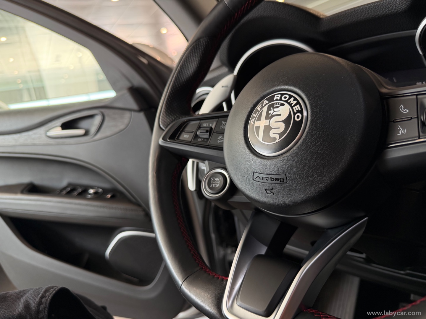 Stelvio 2.2 T.diesel 160CV AT8 RWD Bus. - immagine 14