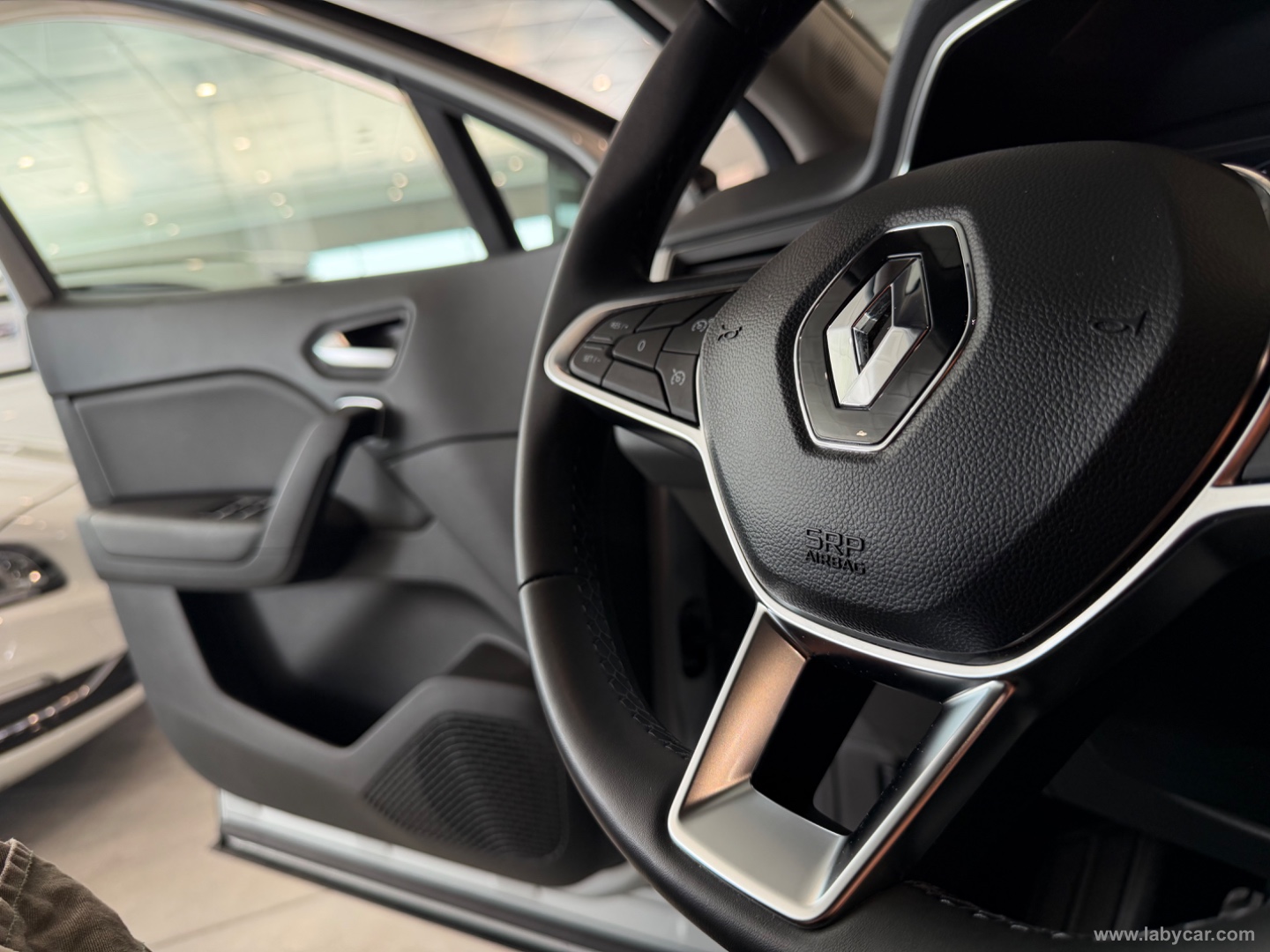 Captur TCe 12V 90 CV Zen - immagine 14