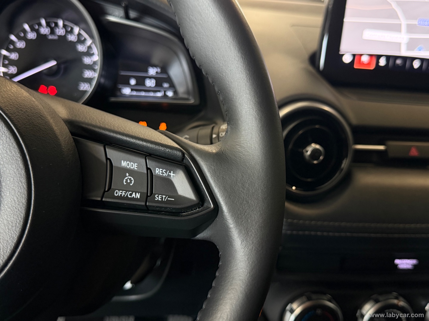 CX-3 1.8L Skyactiv-D Business - immagine 14