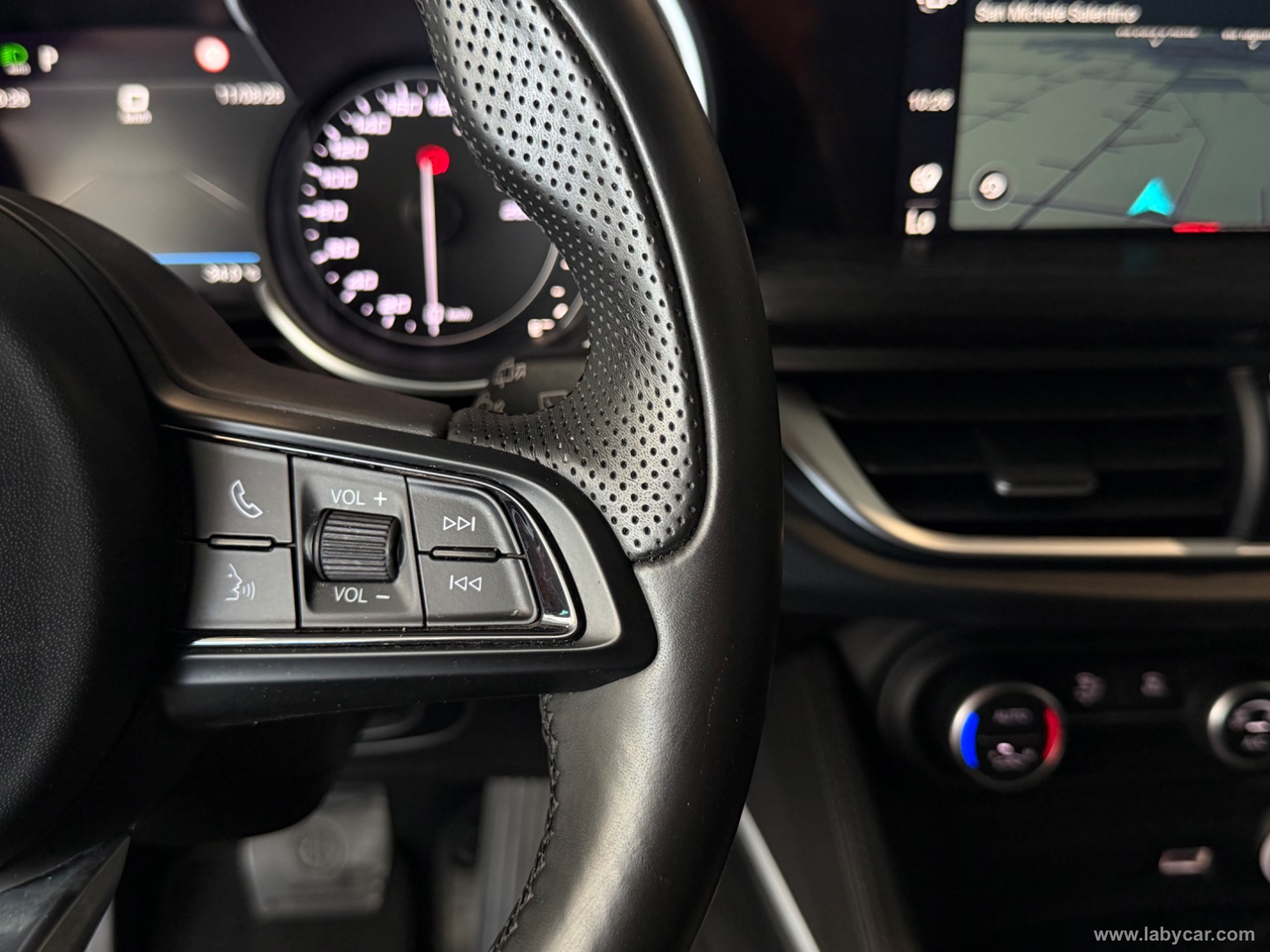 Stelvio 2.2 T.diesel 190 CV AT8 Q4 Bus. - immagine 14