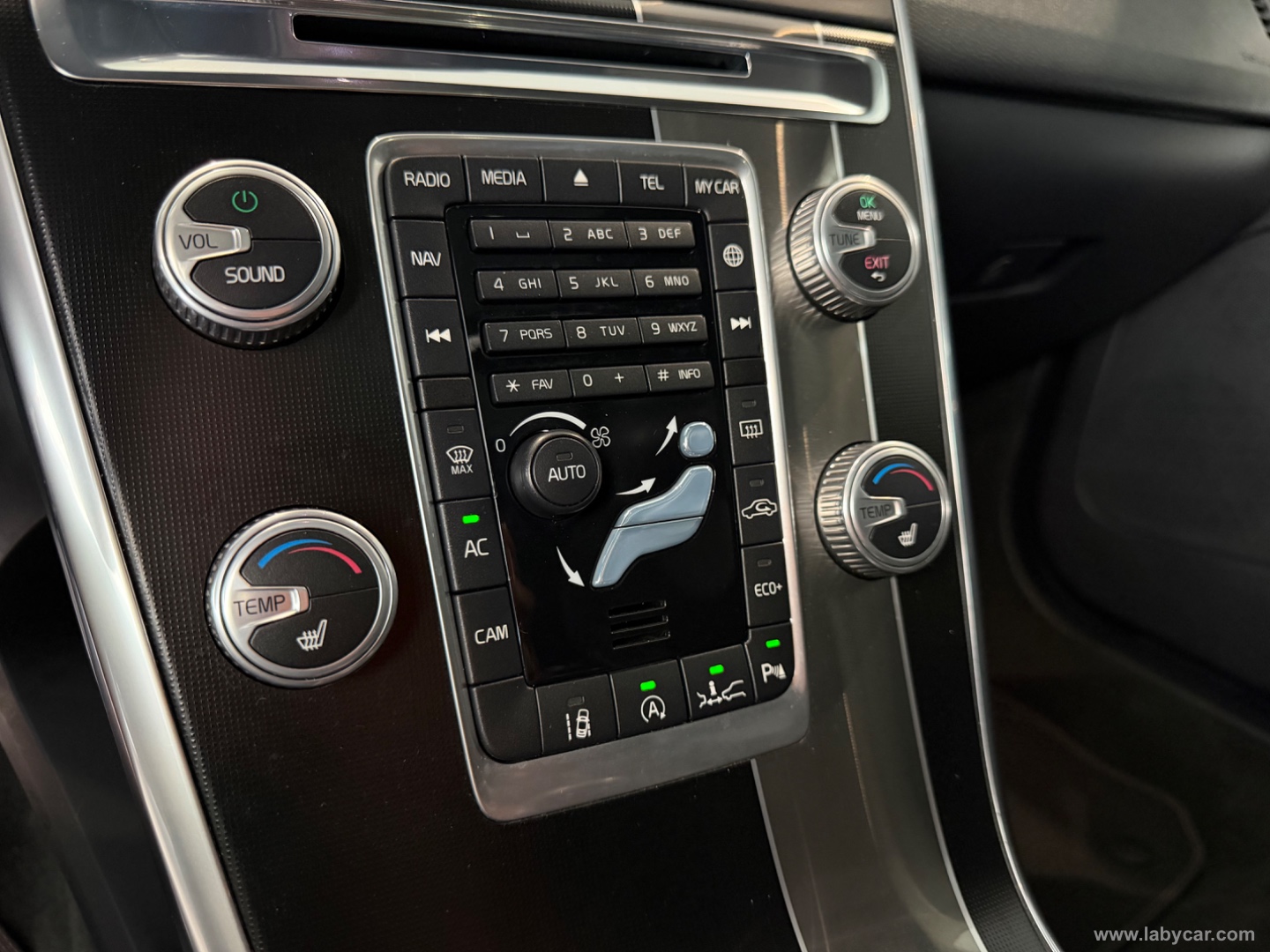 XC60 D4 Geartronic R-design - immagine 14