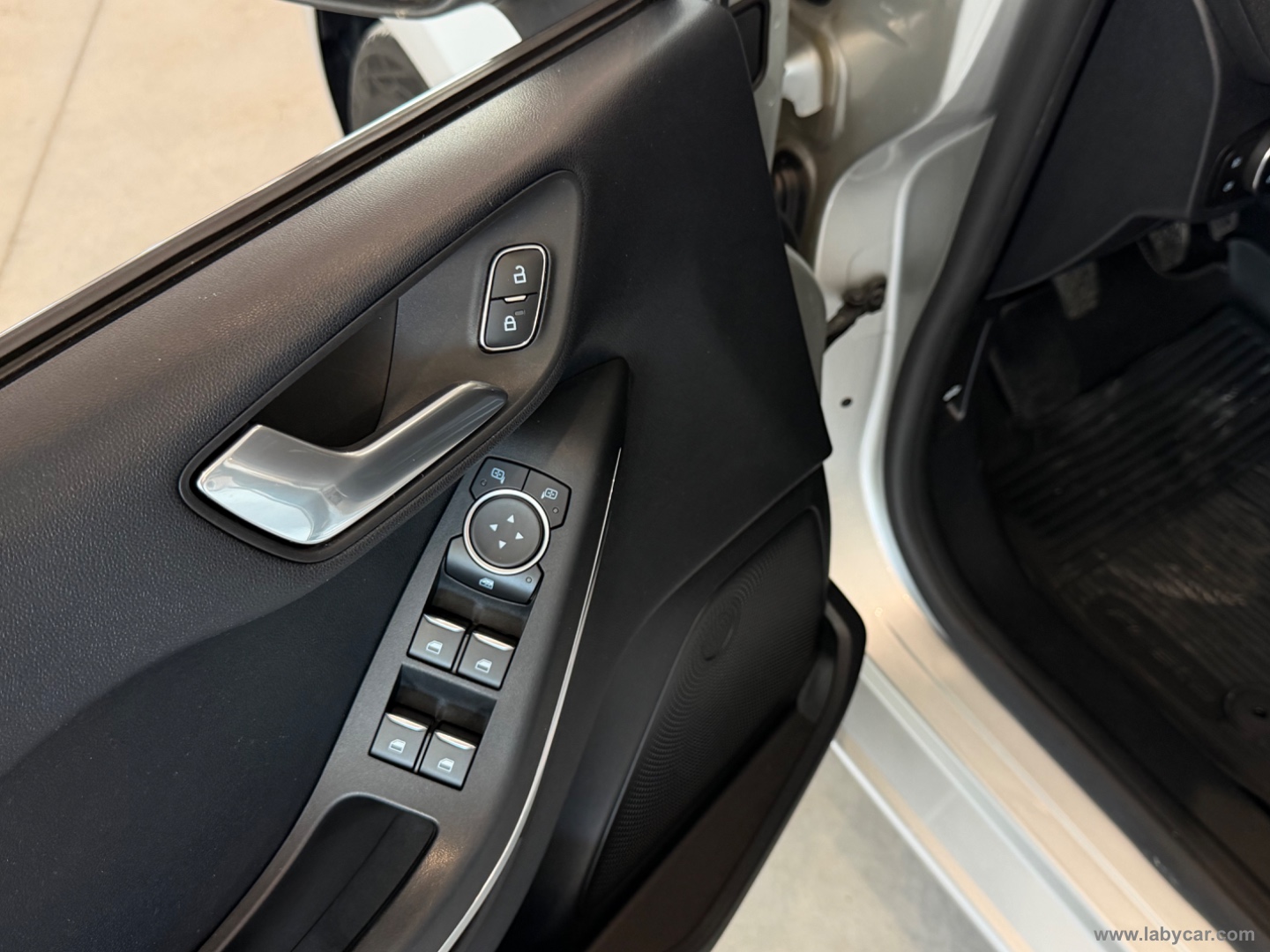 Fiesta Plus 1.2 60 CV 5p. - immagine 14
