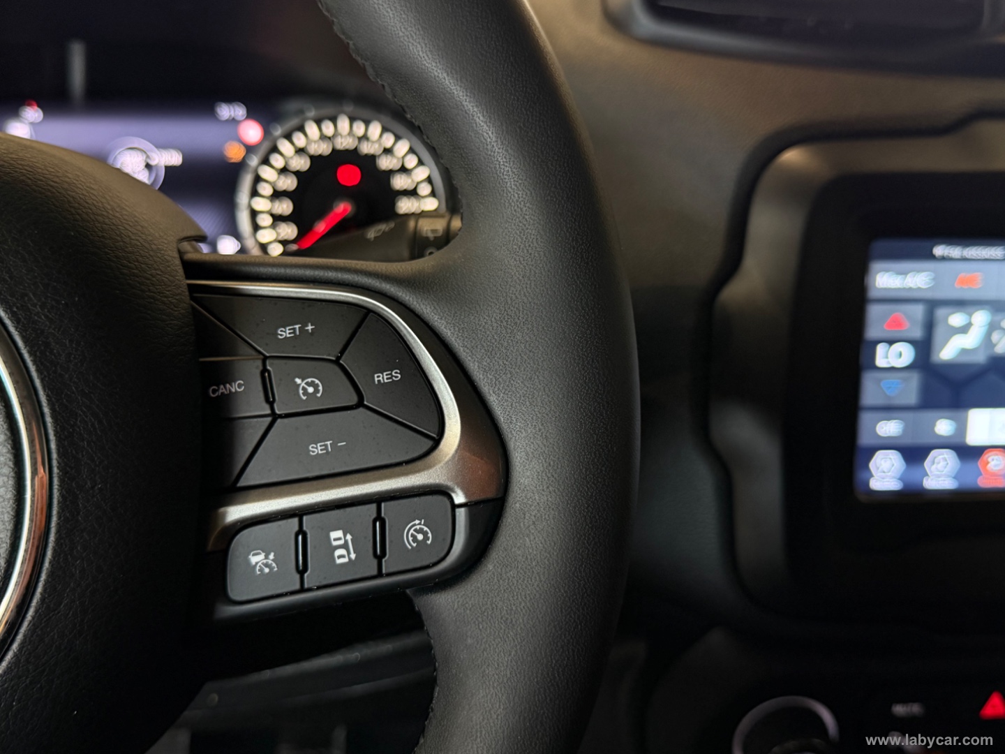 Renegade 1.6 Mjt 130CV Limited - immagine 14