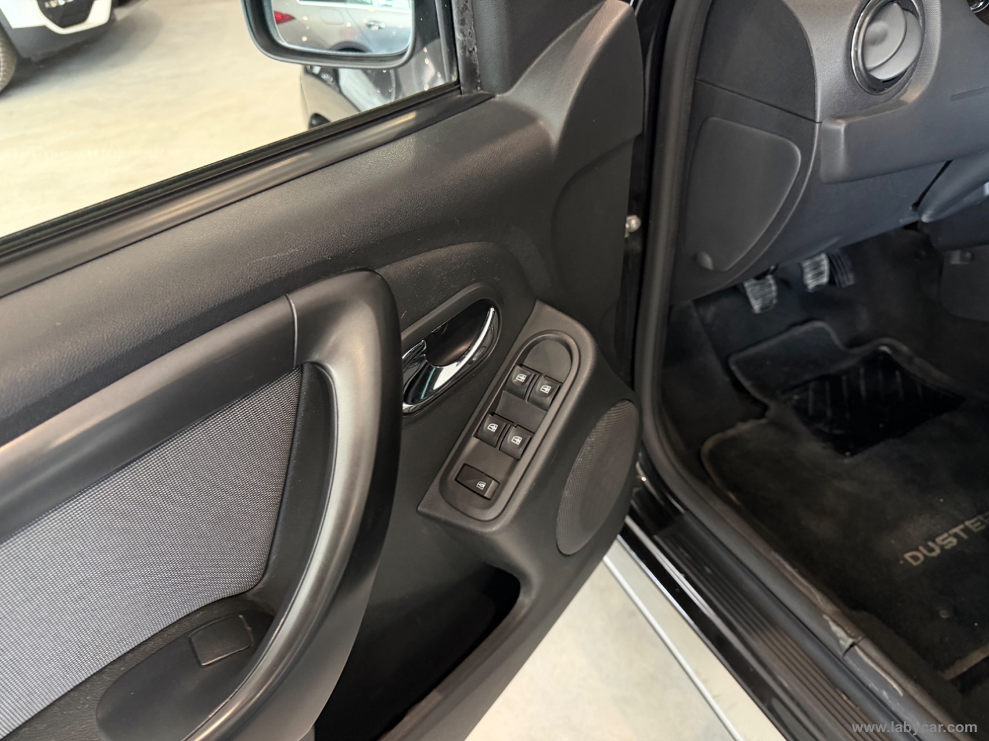 Duster 1.5 dCi 110 CV S&S 4x2 Lauréate - immagine 14