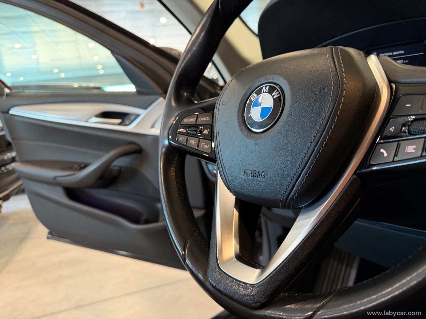 520d 48V xDrive Touring Luxury - immagine 14