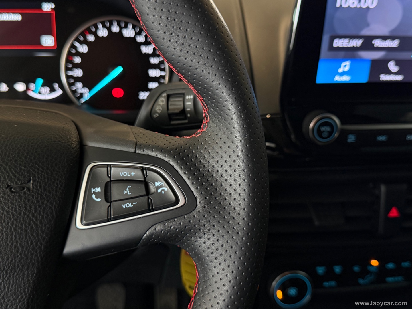 EcoSport 1.0 EcoBoost 125 CV S&S ST-Line - immagine 14