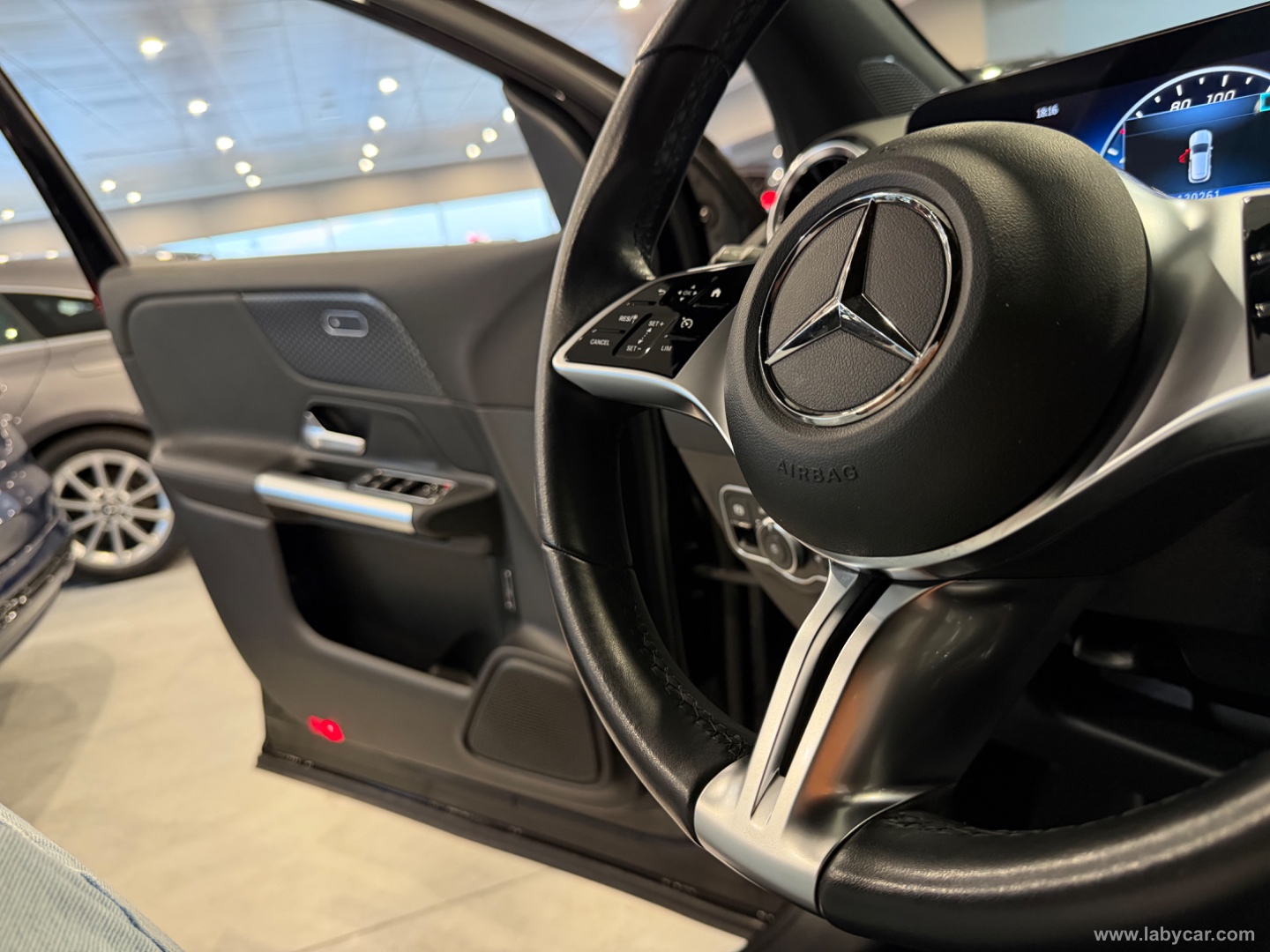 GLA 180 d Automatic Progressive Advanced - immagine 14