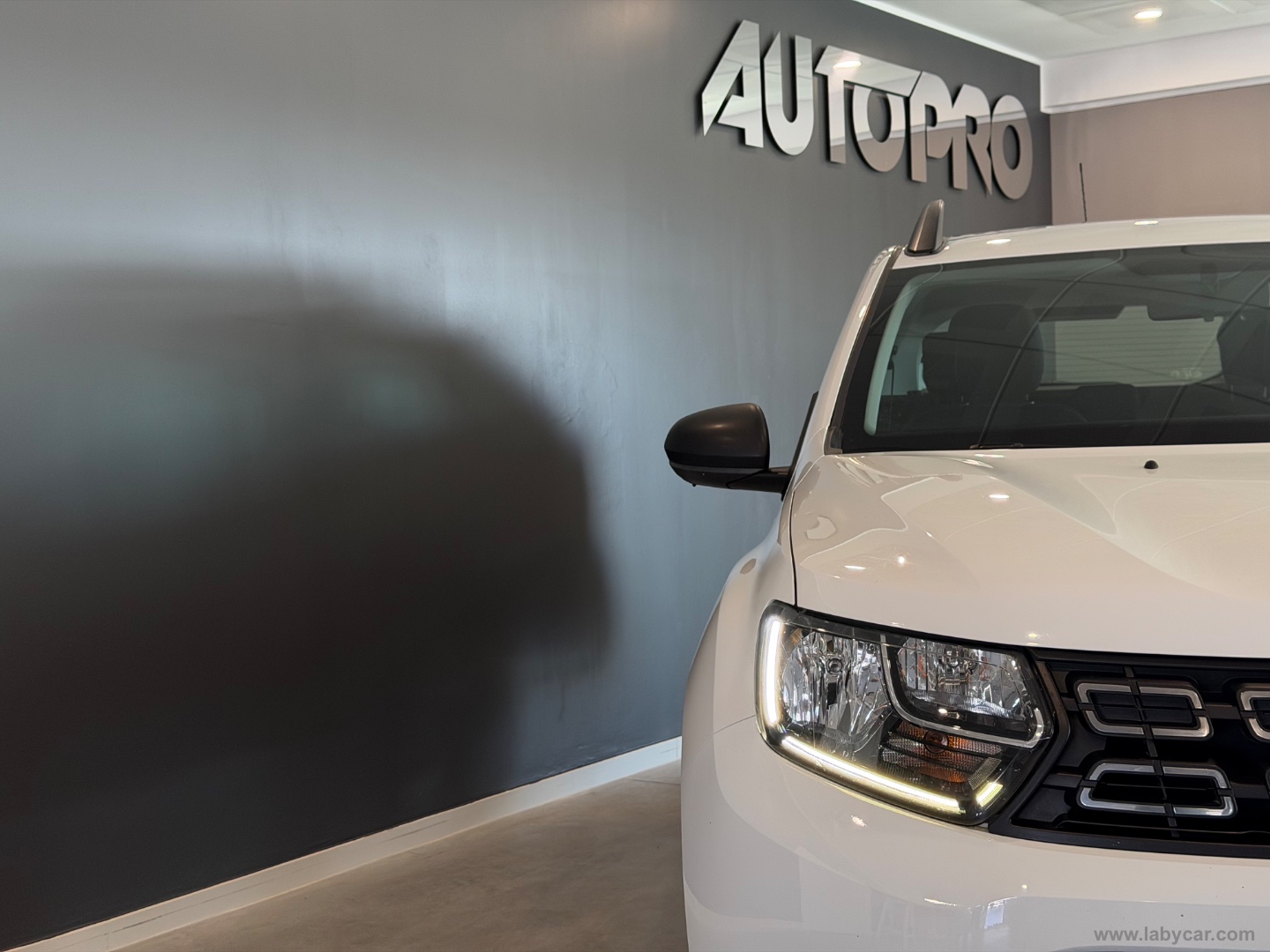 Duster 1.0 TCe 100 CV 4x2 Comfort - immagine 14