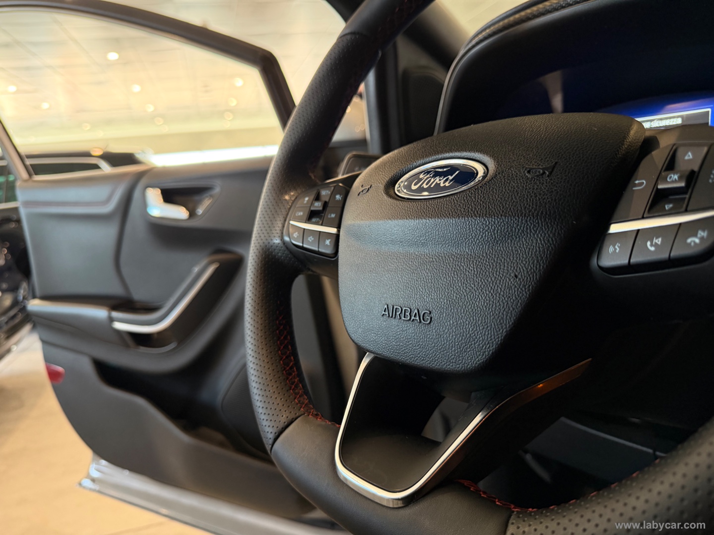 Puma 1.0 EcoBoost 125CV S&S ST-Line X - immagine 14