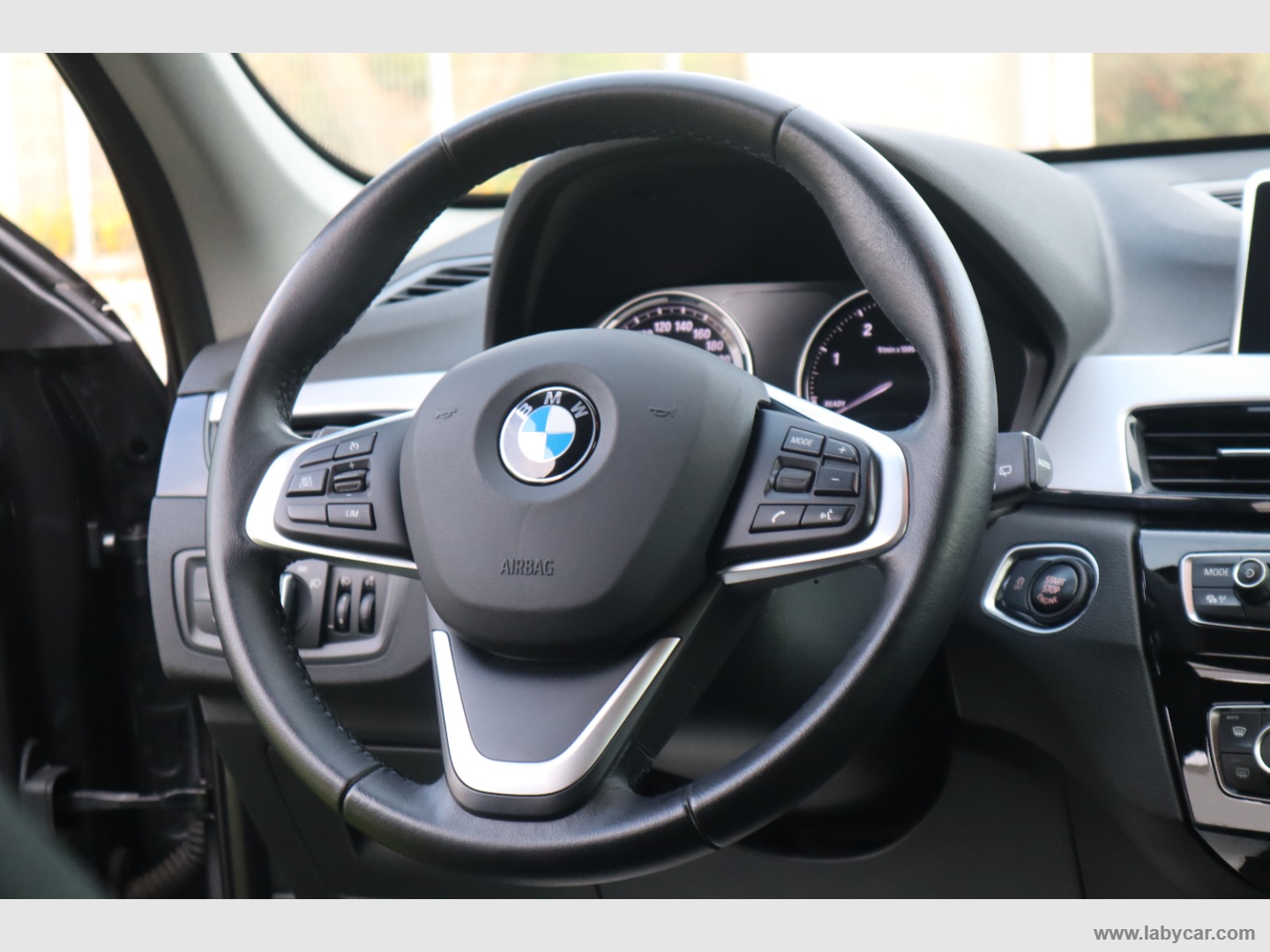 X1 sDrive18d Business Advantage - immagine 14