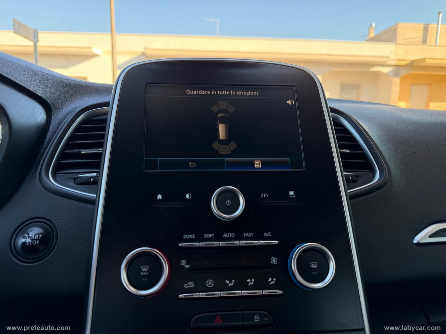 Scénic dCi 8V 110 CV EDC Energy Intens - immagine 14