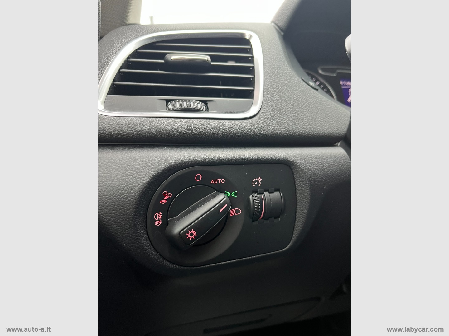 Q3 2.0 TDI 150CV quattro S tr. Sport - immagine 14