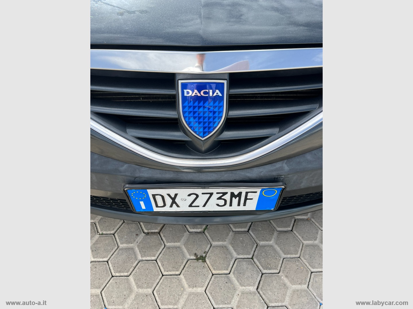 Logan MCV 1.5 dCi 70 CV 5 posti Ambiance - immagine 14