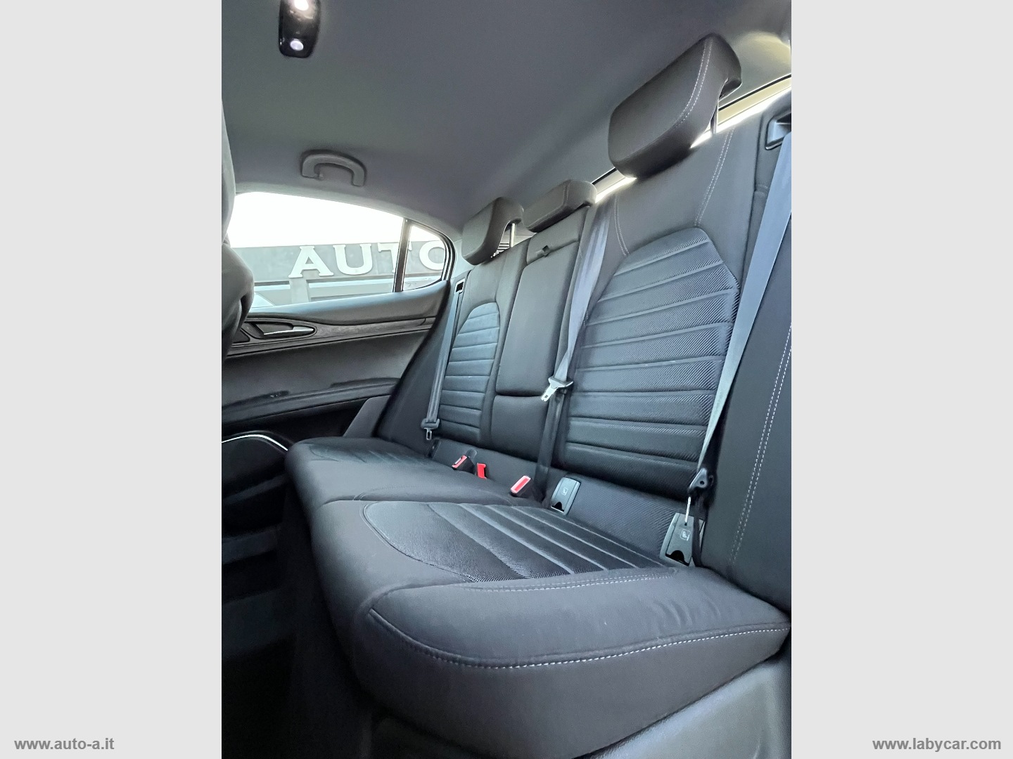 Stelvio 2.2 T.diesel 190 CV AT8 Q4 BUSINESS - immagine 14