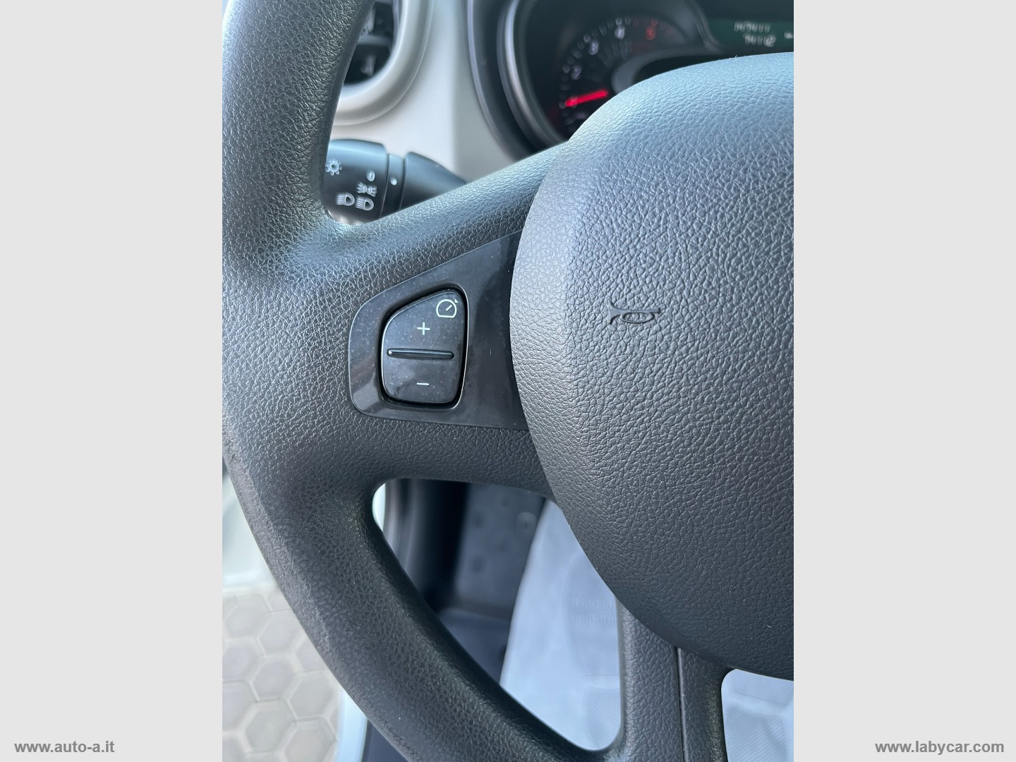 Trafic 1.6 dCi 125CV S&S Furgone 3 POSTI - immagine 14