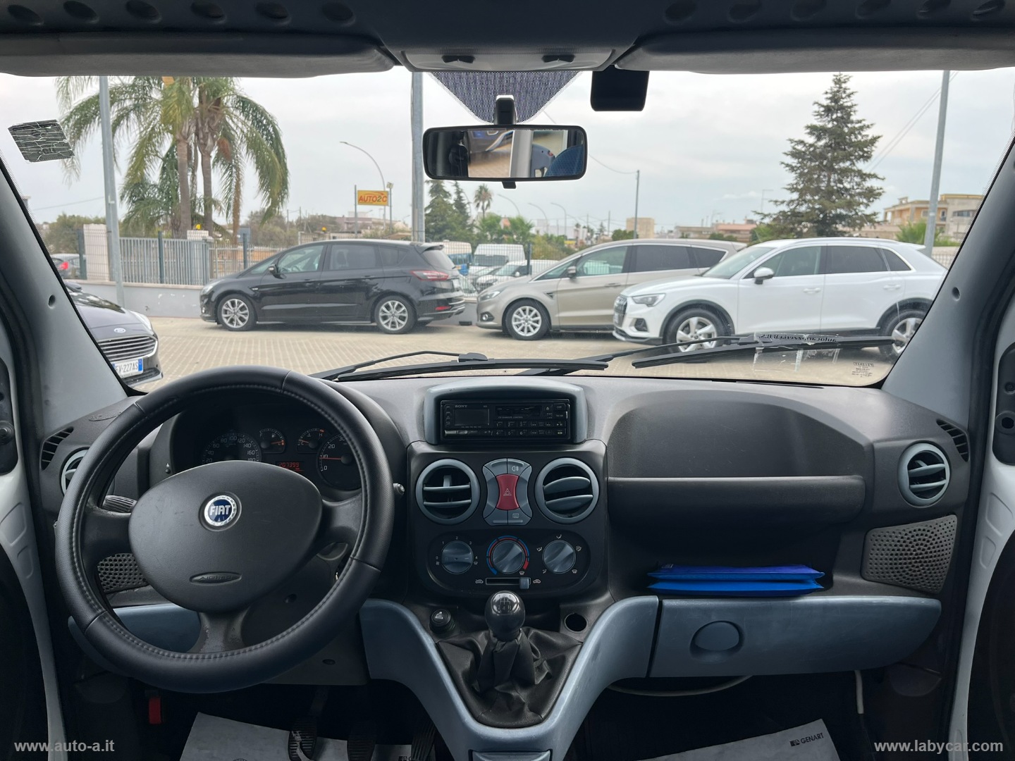 Doblò 1.3 MJT Dynamic TRASPORTO DISABILI - immagine 14