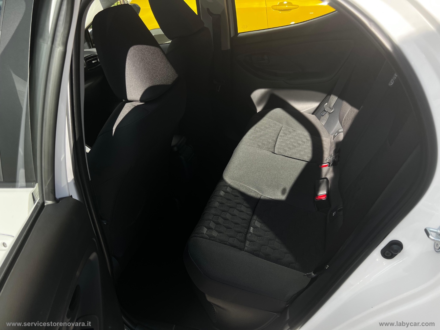 Yaris 1.5 Hybrid 5p. Yaris KM0 IN PRONTA CONSEGNA - immagine 14