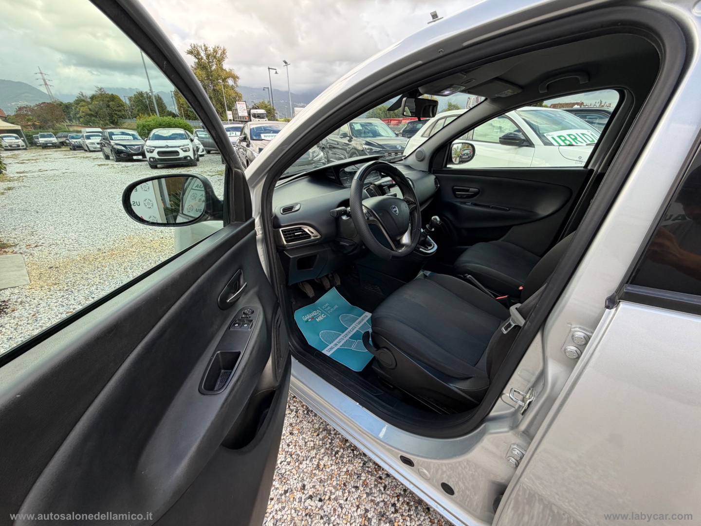 Ypsilon 1.2 69 CV 5p. S&S Gold - immagine 14