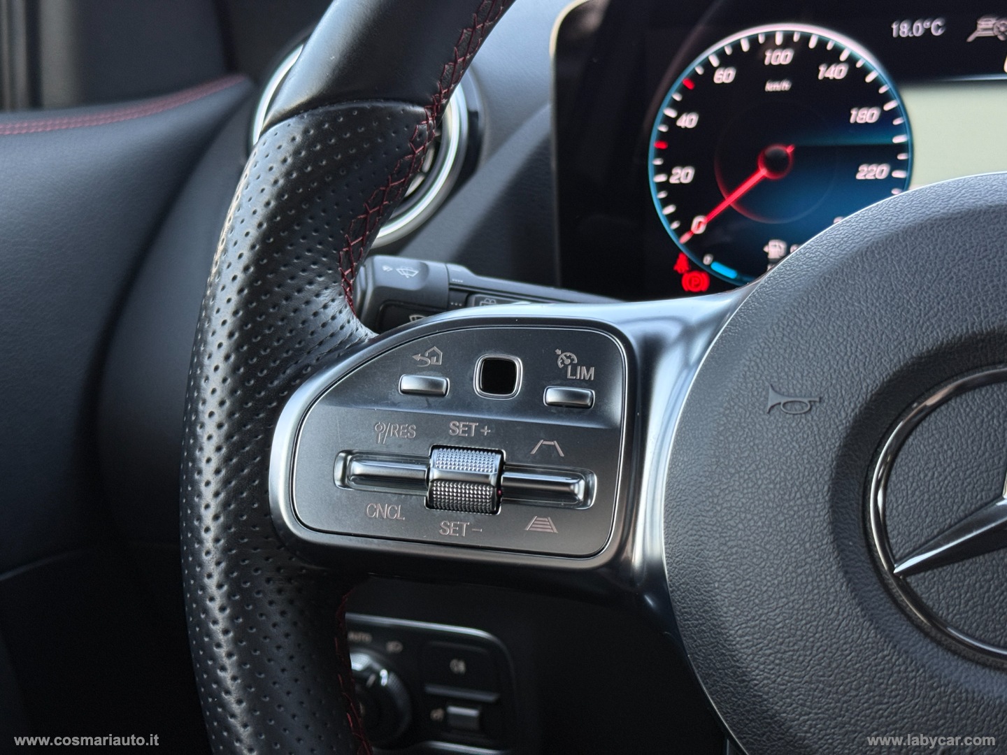 GLA 200 d Automatic Premium AMG - immagine 14