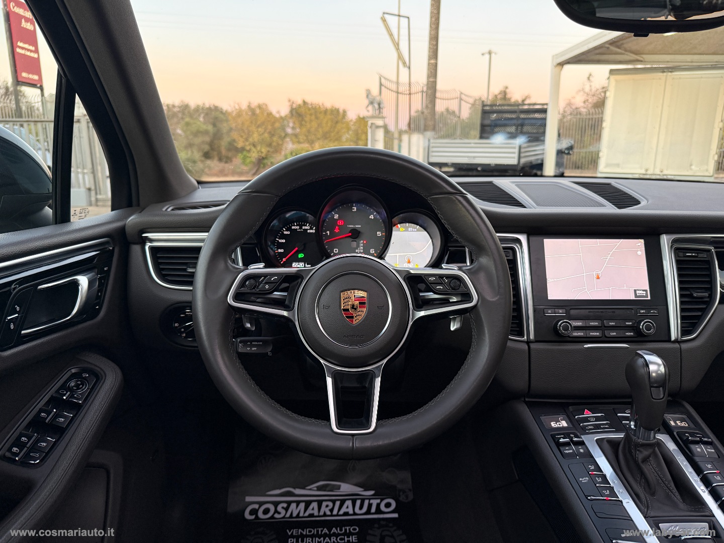 Macan 3.0 S Diesel TETTO APRIBILE, IMPIANTO BOSE, SEDILI MULTIFUNZIONE - immagine 14