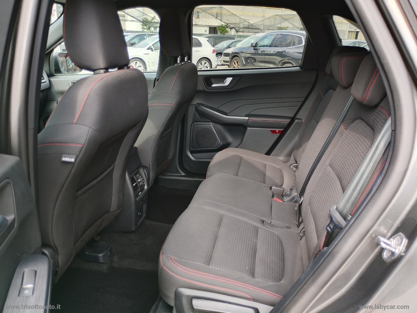 Kuga 2.0 EcoBlue 120 CV aut. 2WD ST-Line - immagine 14