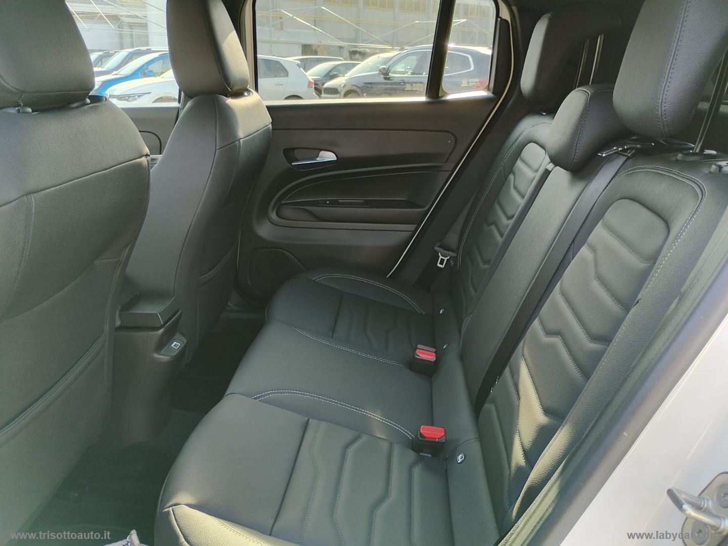 Avenger 1.2 Turbo 110CV MHEV Summit - immagine 14