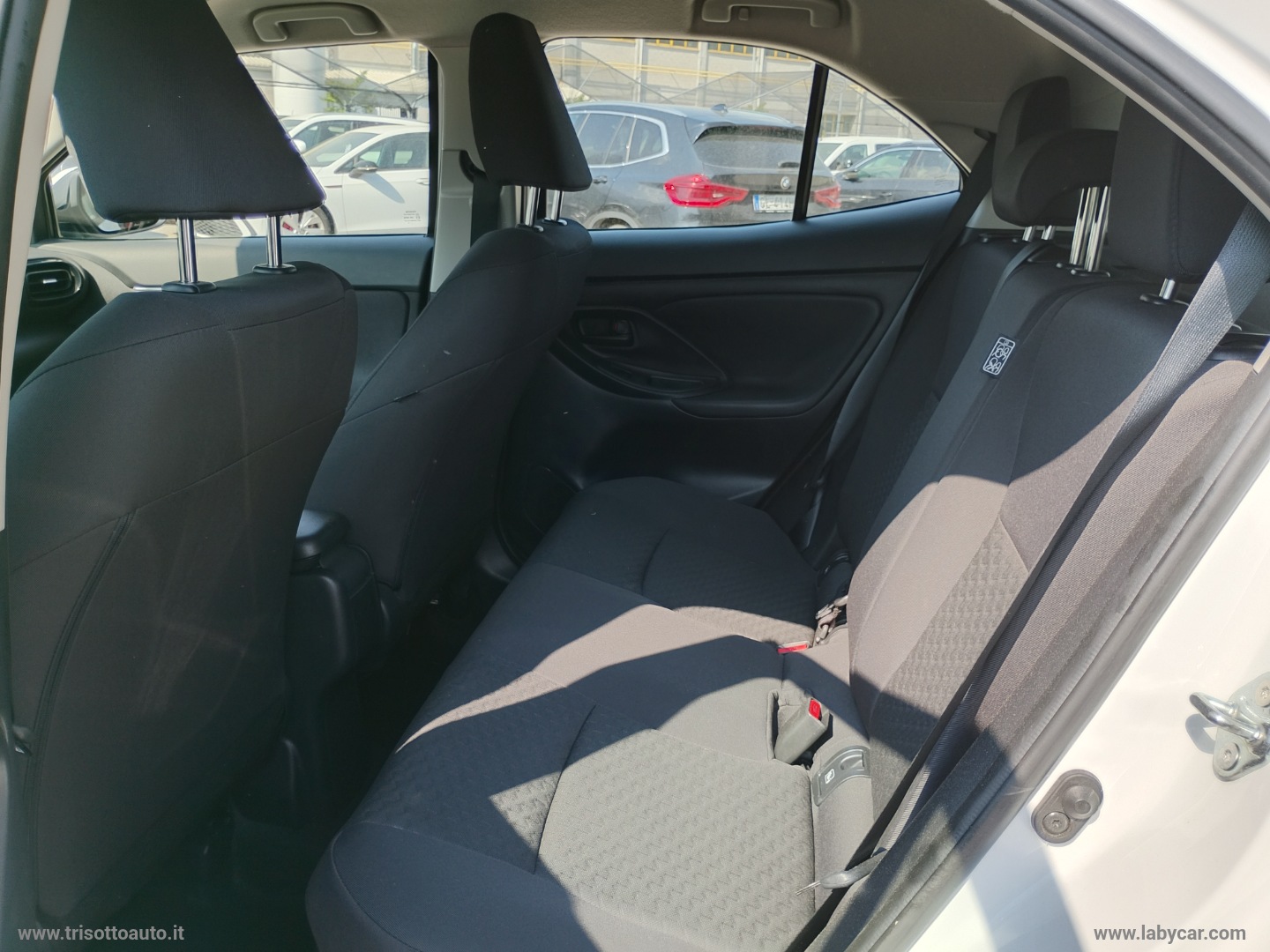 Yaris Cross 1.5 Hybrid 5p. Active AUT - immagine 14