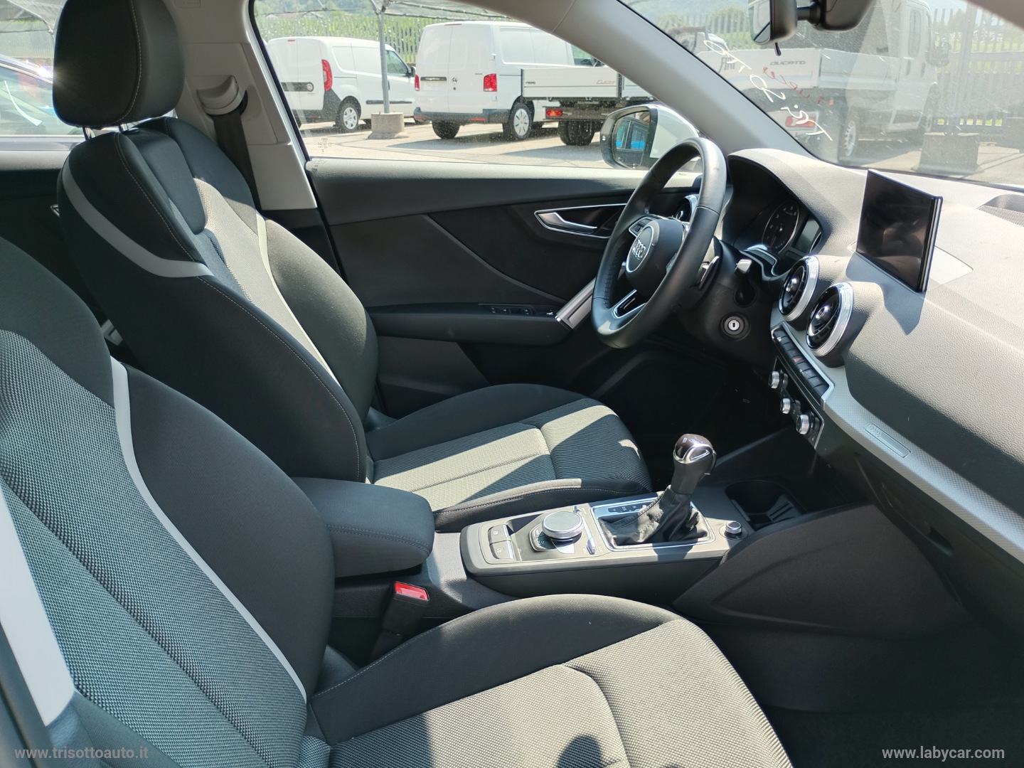 Q2 35 TFSI 150CV S tronic Business Advanced - immagine 14
