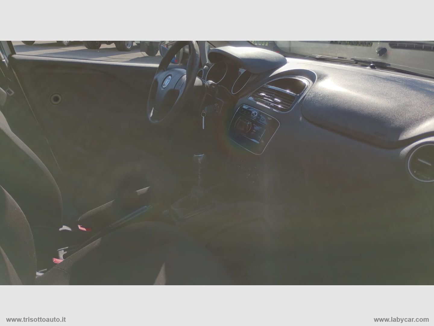 Punto 1.2 8V 5p. Young - immagine 14