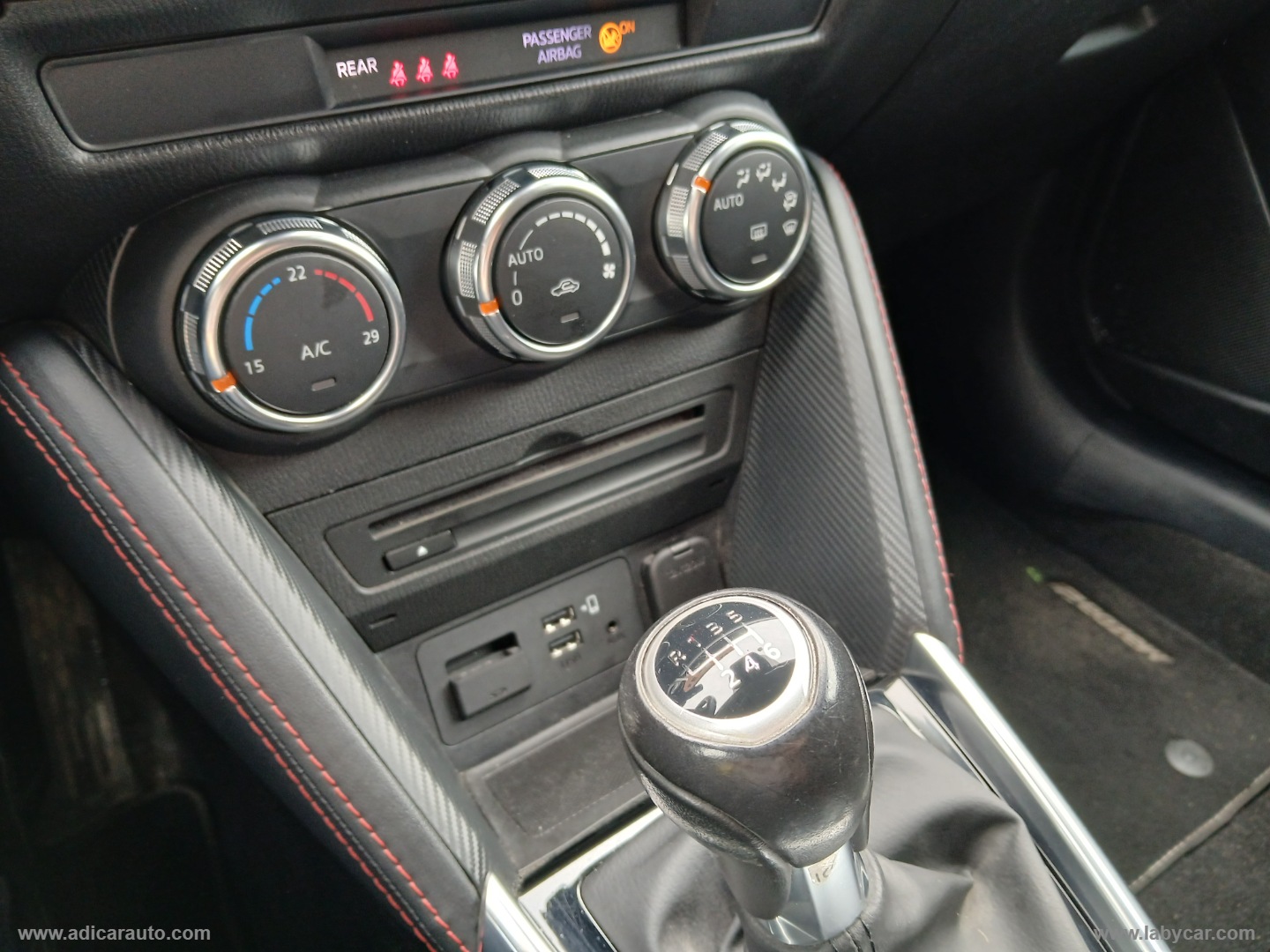Mazda2 1.5 105 CV Skyactiv-D Exceed - immagine 14