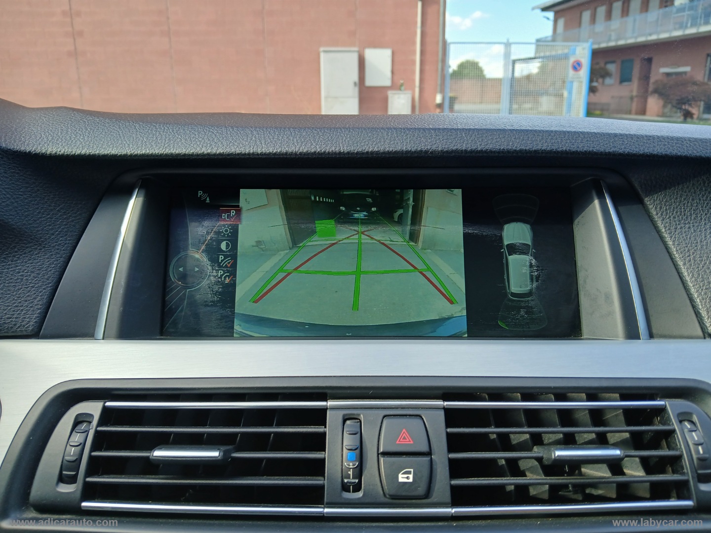 525d xDrive Touring Luxury - immagine 14