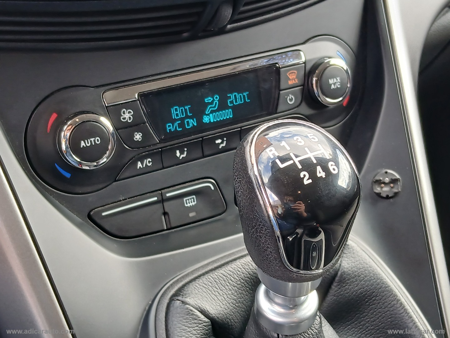 Kuga 2.0 TDCi 140 CV 2WD Titanium - immagine 14