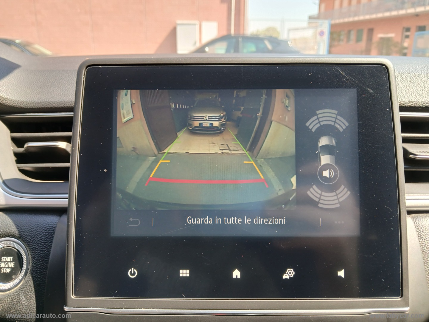 Captur TCe 140 CV Techno - immagine 14