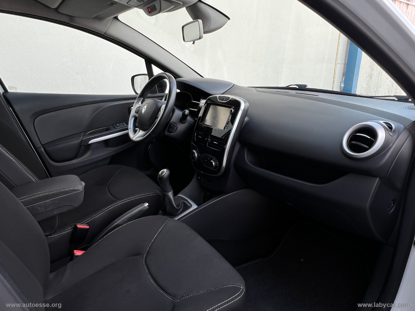 Clio dCi 8V 75 CV S&S 5p. Energy Zen - immagine 14
