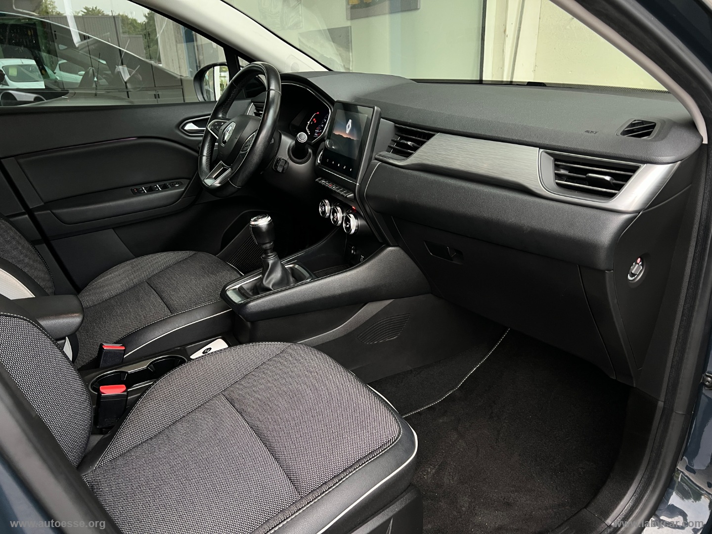 Captur TCe 140 CV Intens - immagine 14