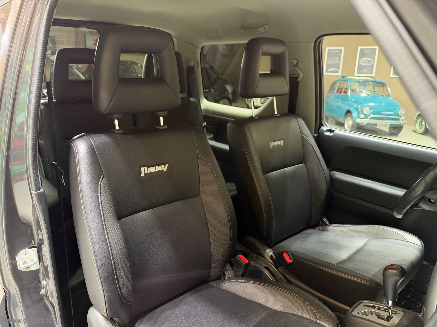 Jimny 1.3 4WD A/T Evolution *GPL*CAMBIO AUT.*SENSORI* - immagine 14