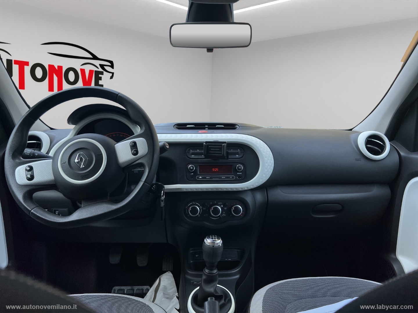 Twingo SCe 65 CV Zen WWW.AUTONOVEMILANO.IT - immagine 14