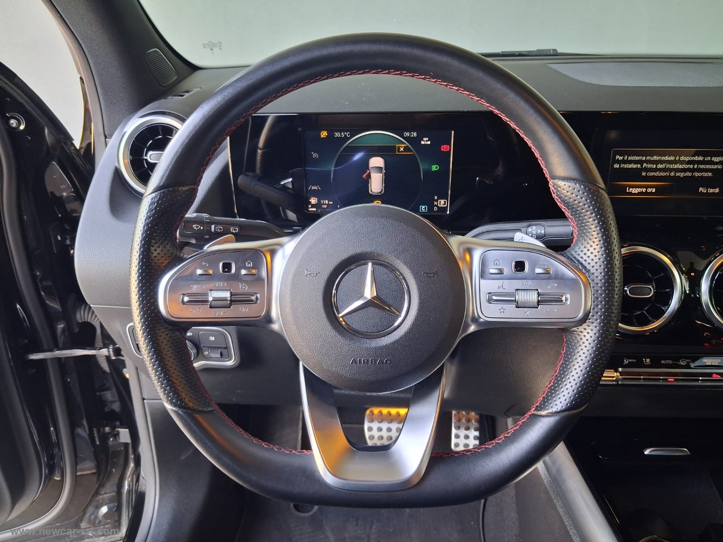 GLA 200 d Automatic Premium - immagine 14