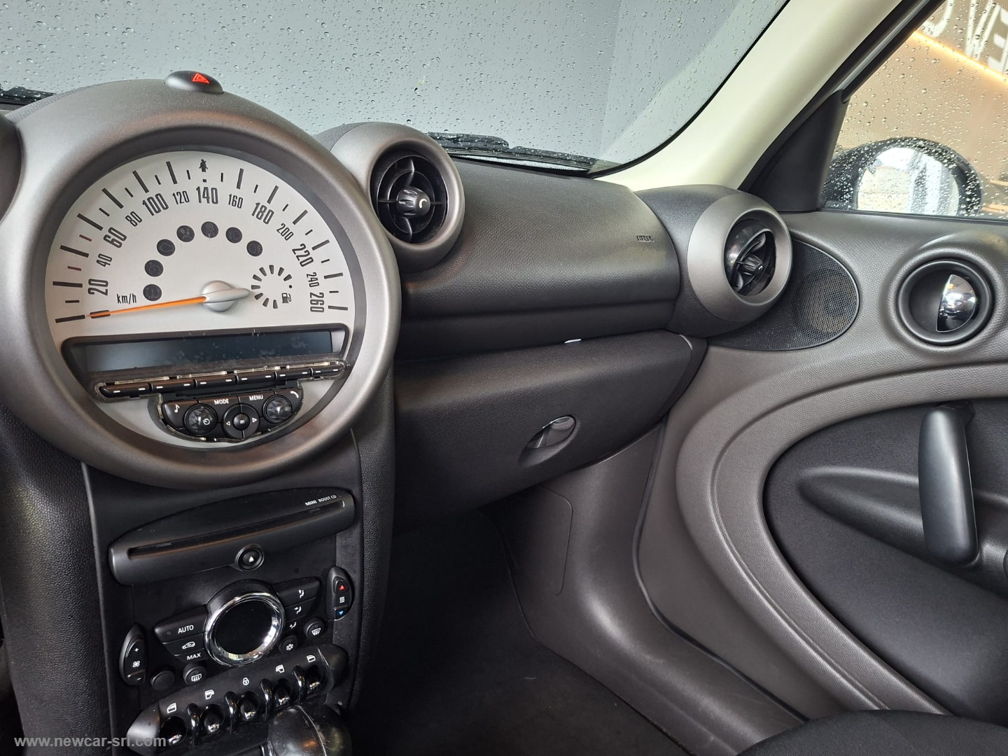 Mini Cooper D Countryman Automatica - immagine 14