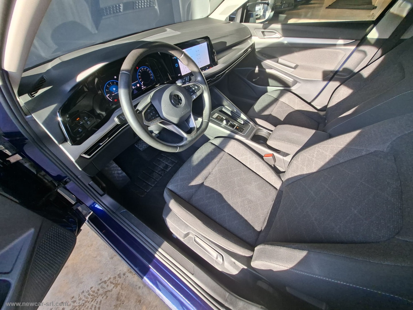 Golf 1.0 eTSI EVO DSG Life - immagine 14