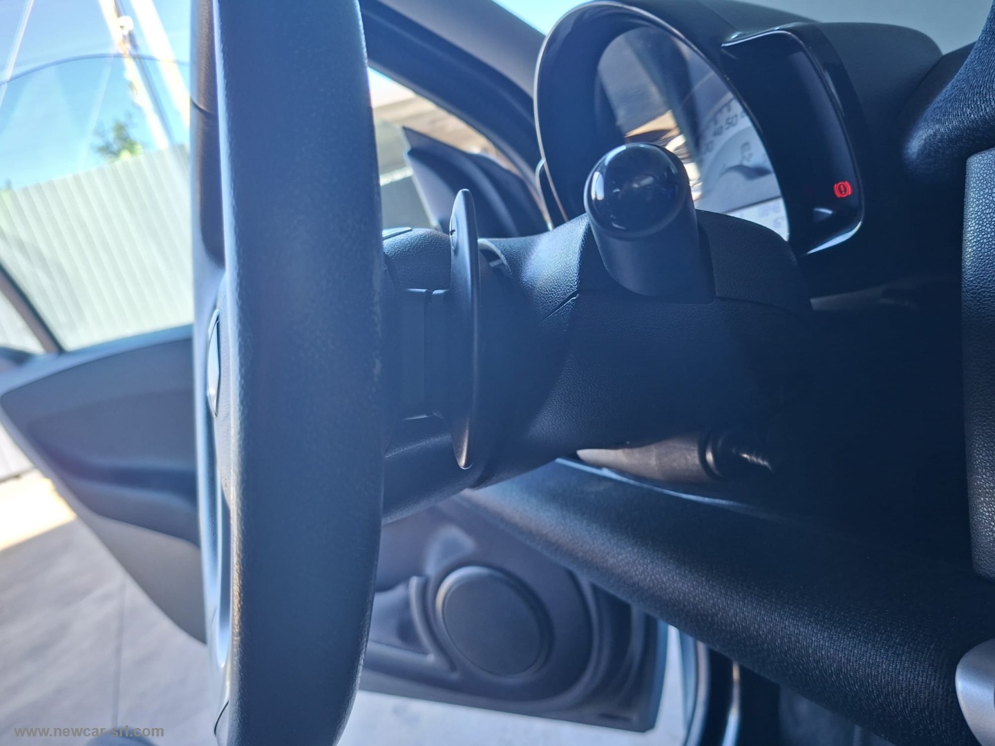 fortwo 1000 52 kW MHD coupé pure - immagine 14